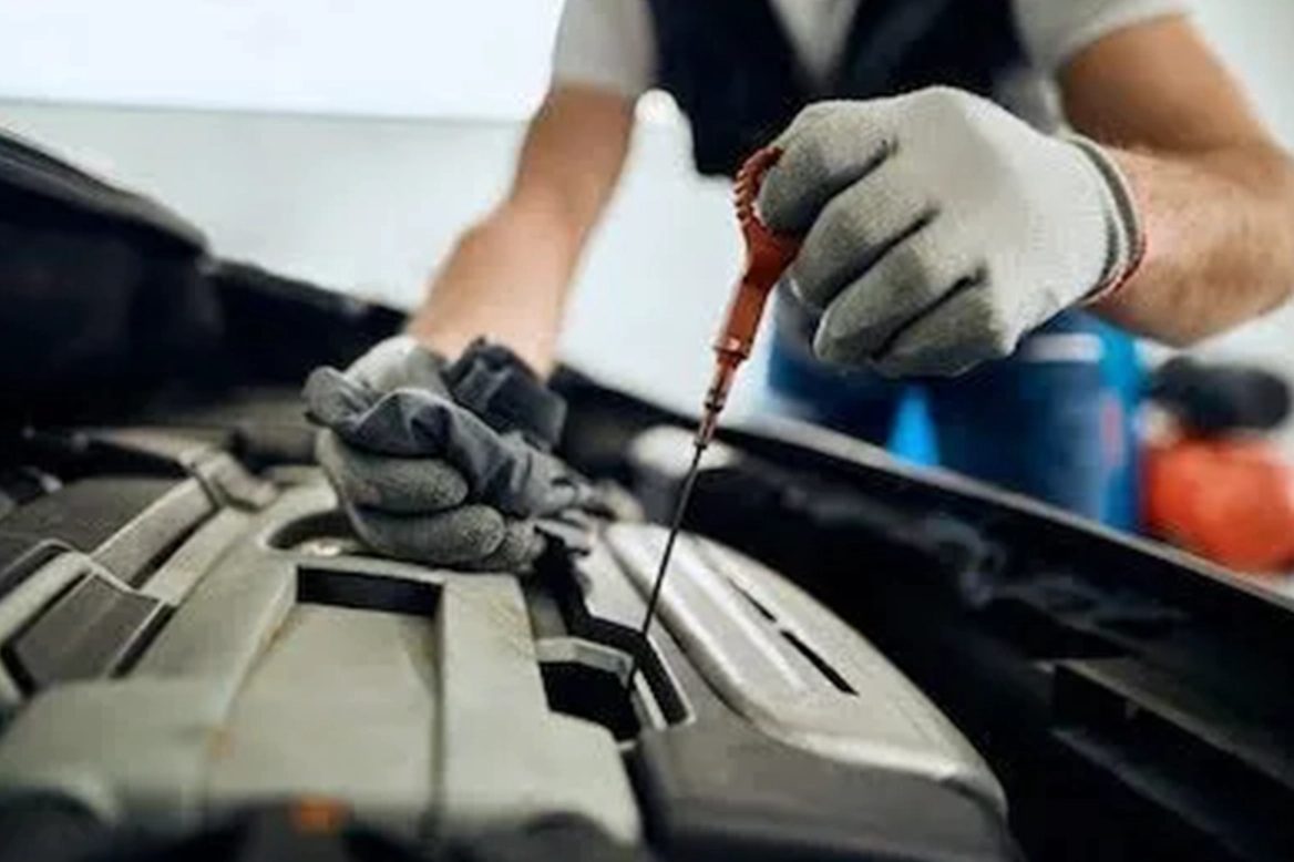 5 Signs Your Car Needs an Oil Change Service